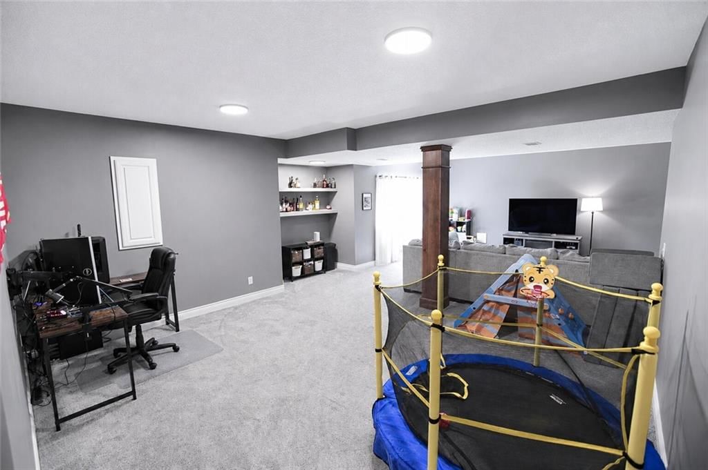 1304 Aberdeen Circle — photo 34