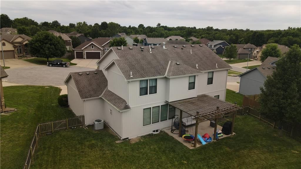 1304 Aberdeen Circle — photo 41