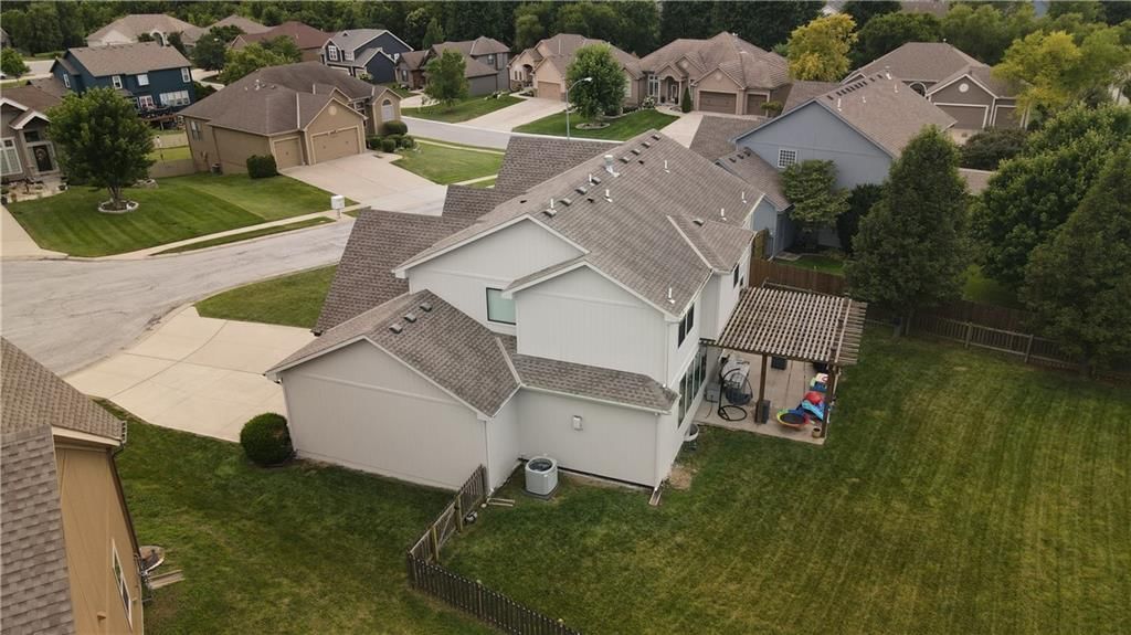 1304 Aberdeen Circle — photo 44