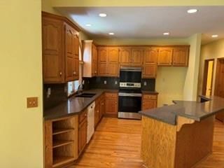 7101 N Norton Avenue — photo 5
