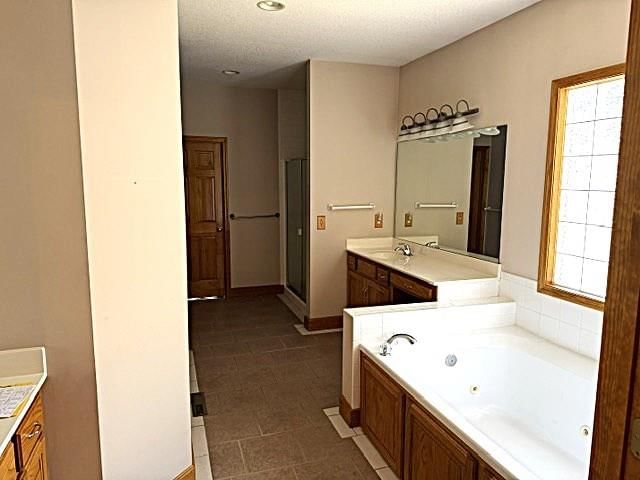 7101 N Norton Avenue — photo 17