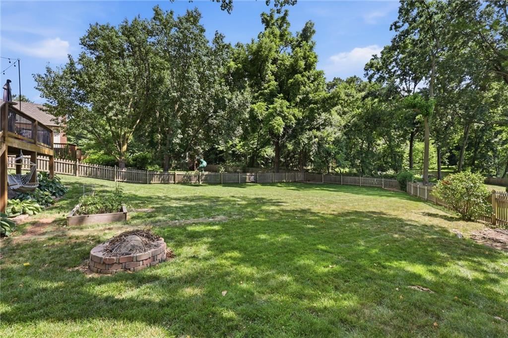 201 NE Shoreview Drive — photo 34