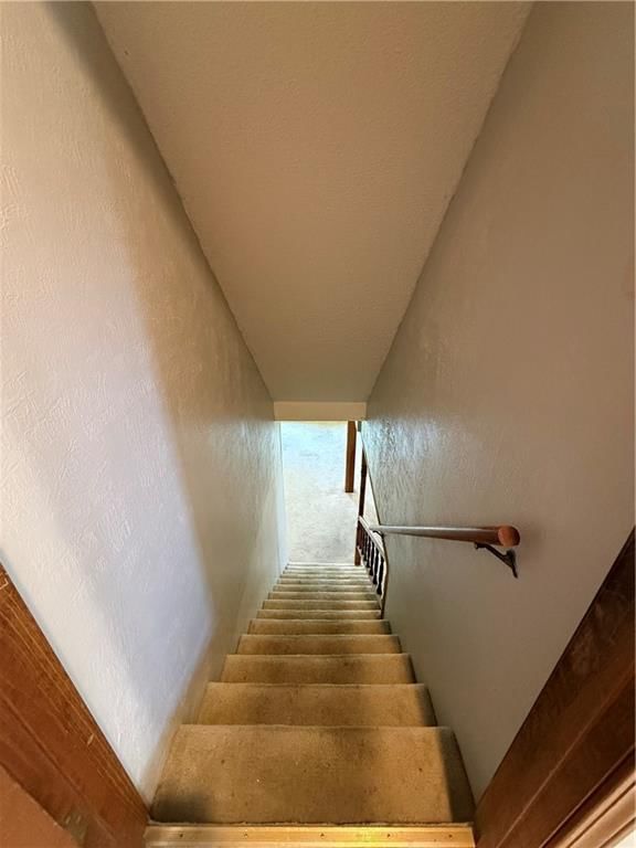 4201 NW 64th Place — photo 35
