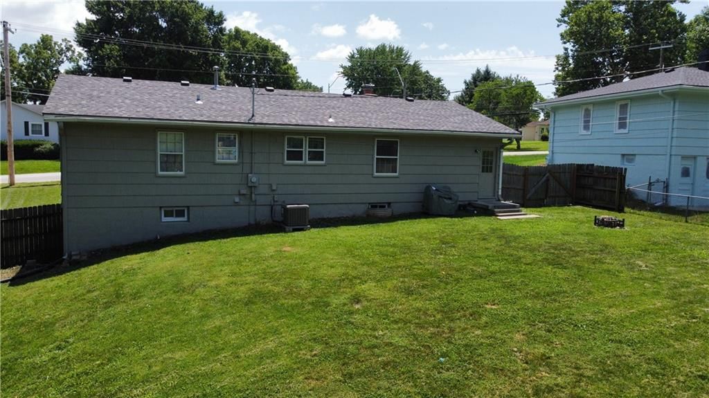 3530 NE 46th Street — photo 10