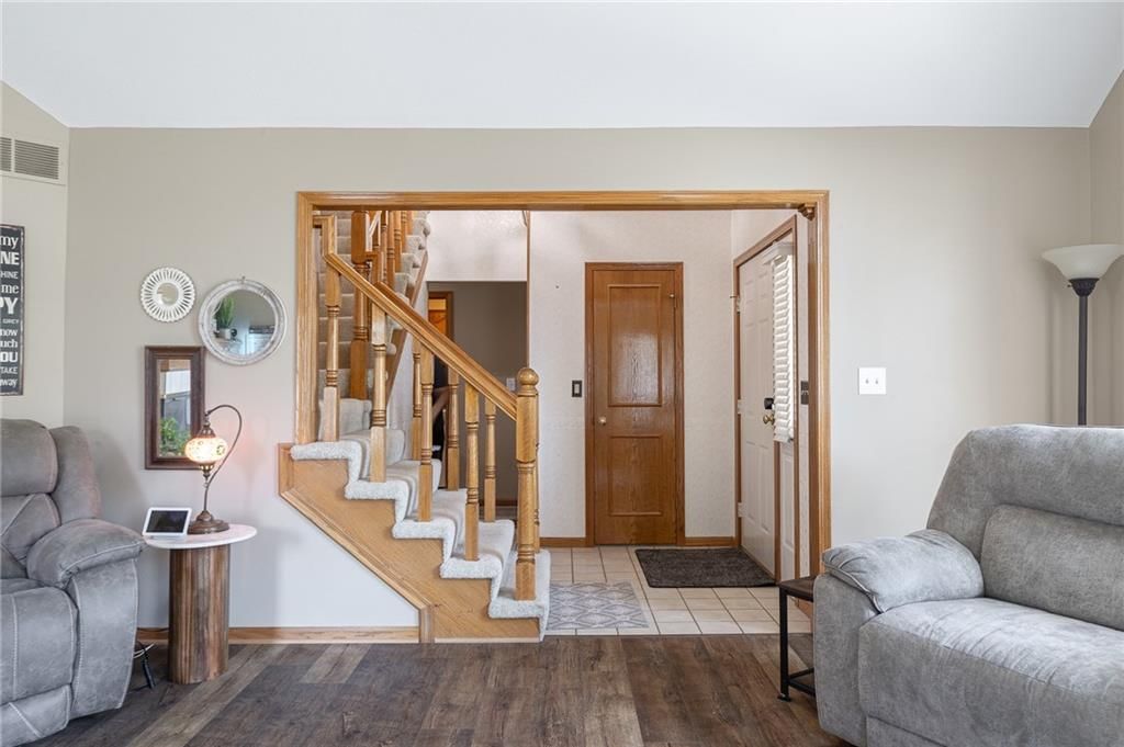 1306 SW Stonecreek Drive — photo 4