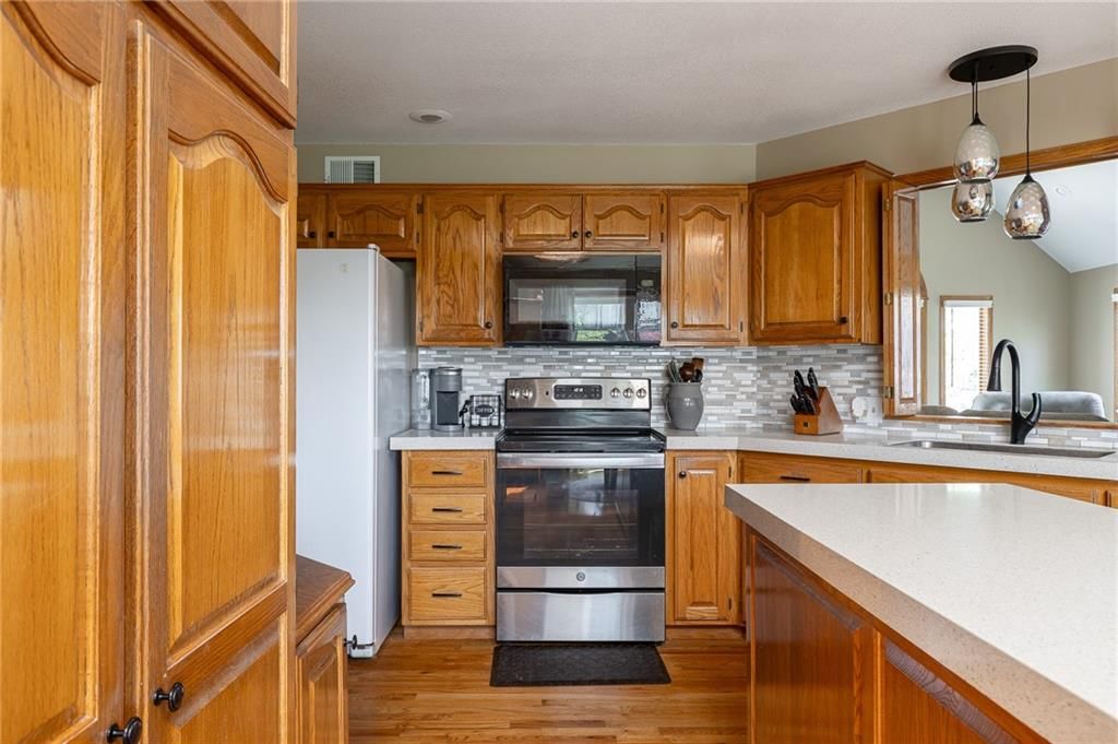1306 SW Stonecreek Drive — photo 16