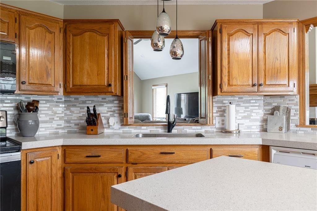 1306 SW Stonecreek Drive — photo 17