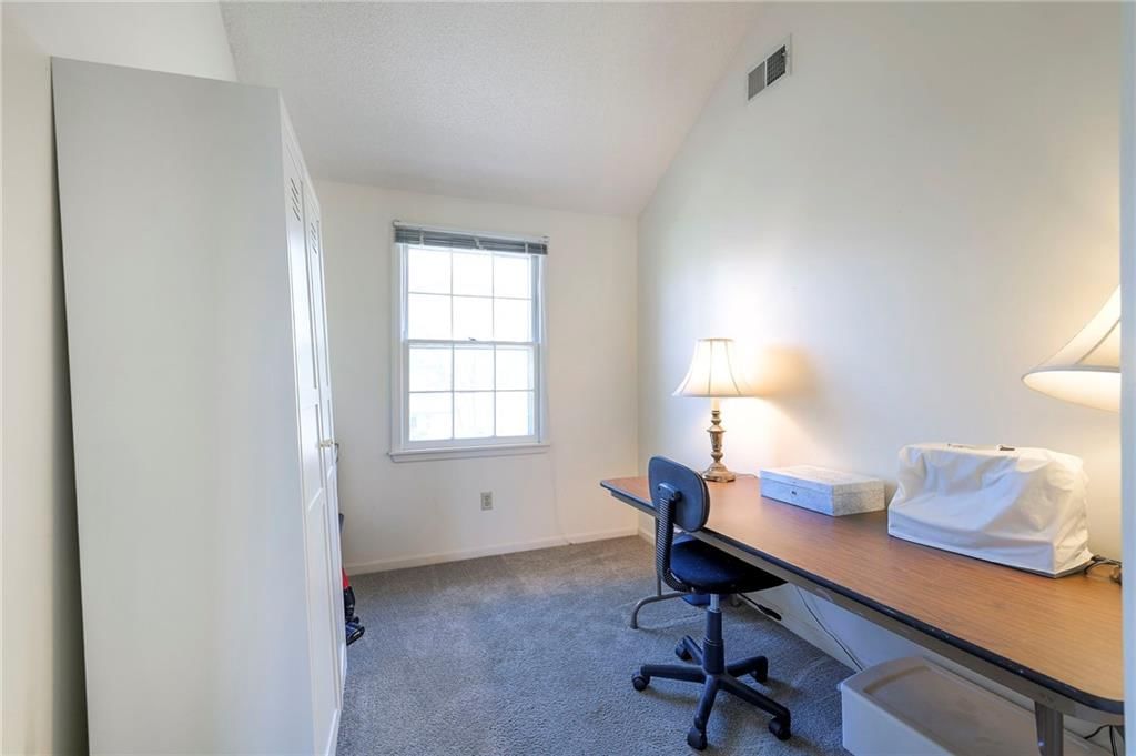 1369 E 154th Terrace — photo 33