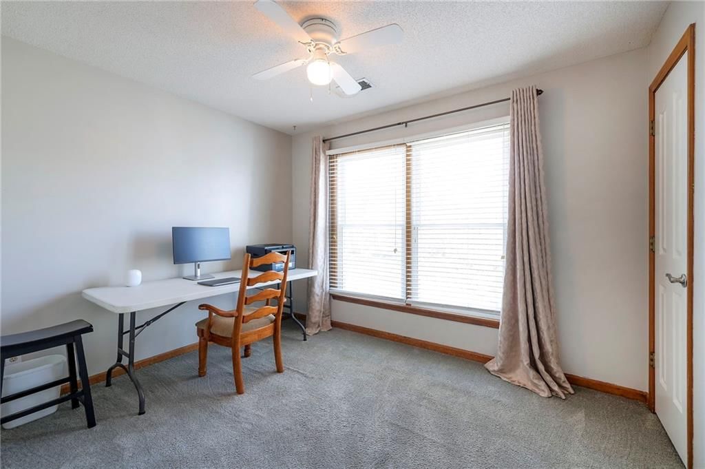 1369 E 154th Terrace — photo 38