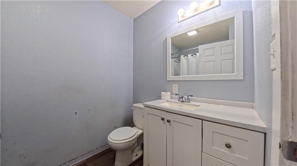 326 W 7th Avenue — photo 13