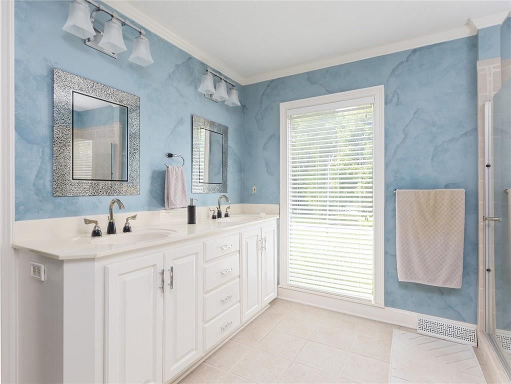 4915 N Kansas Avenue — photo 18