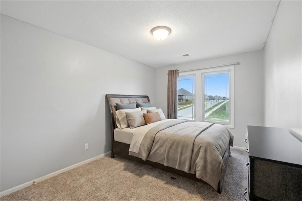 10838 N Bristol Avenue — photo 36