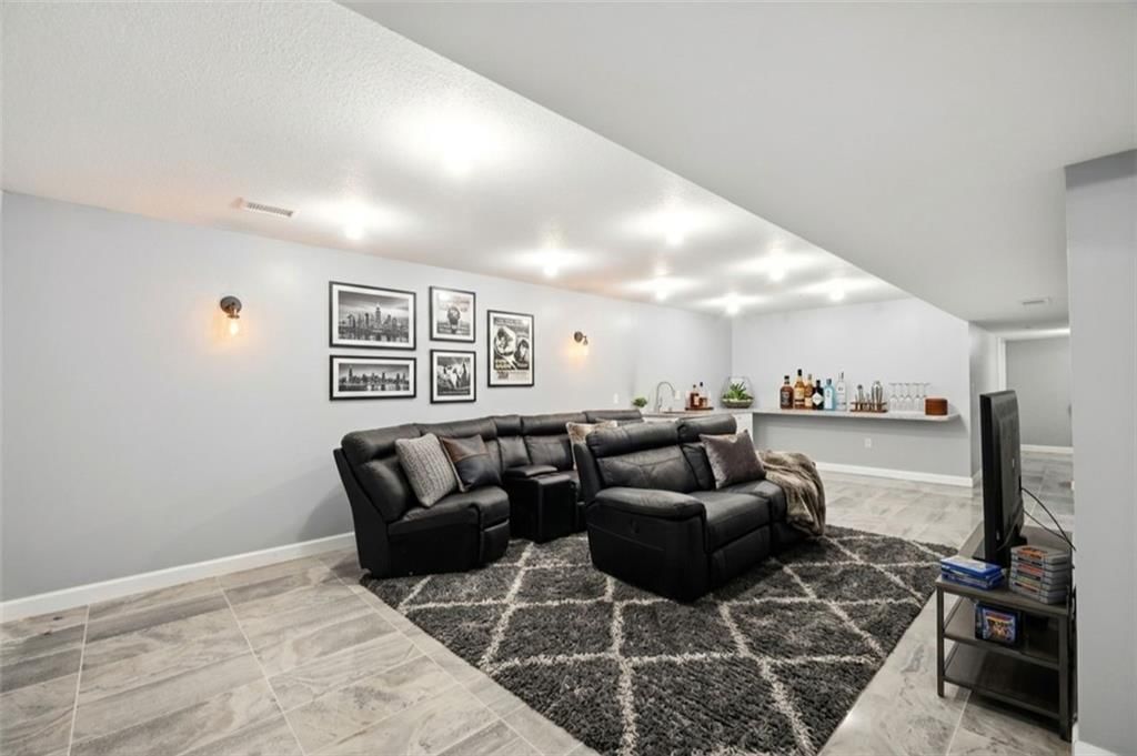 10838 N Bristol Avenue — photo 52