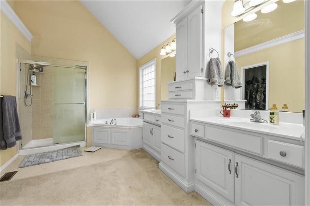8812 N Cosby Avenue — photo 14
