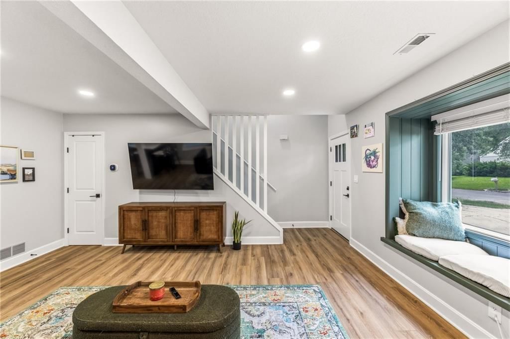 213 Deerfield Lane — photo 10