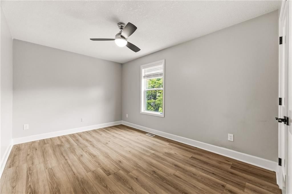 213 Deerfield Lane — photo 28