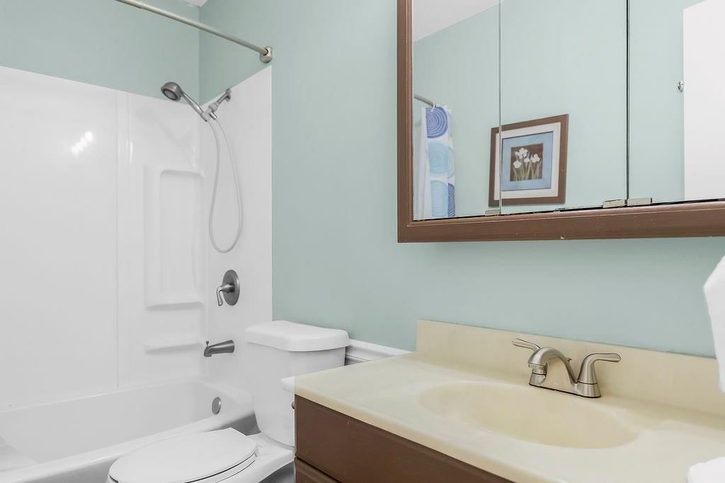 7834 Windsor Street — photo 14