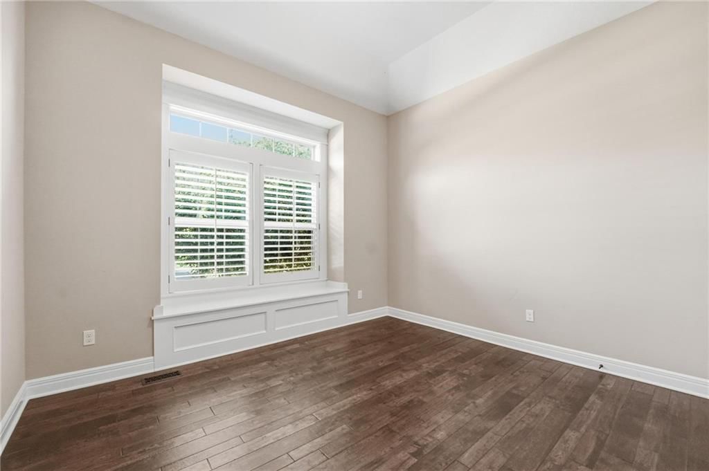 16533 Hardy Street — photo 9