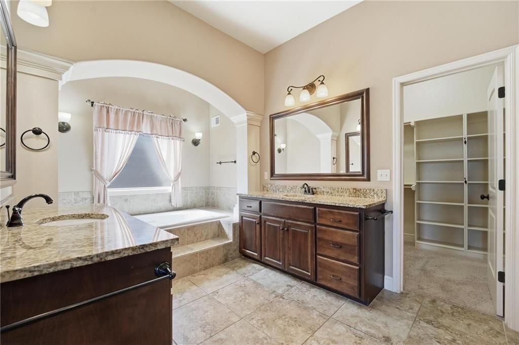 16533 Hardy Street — photo 35