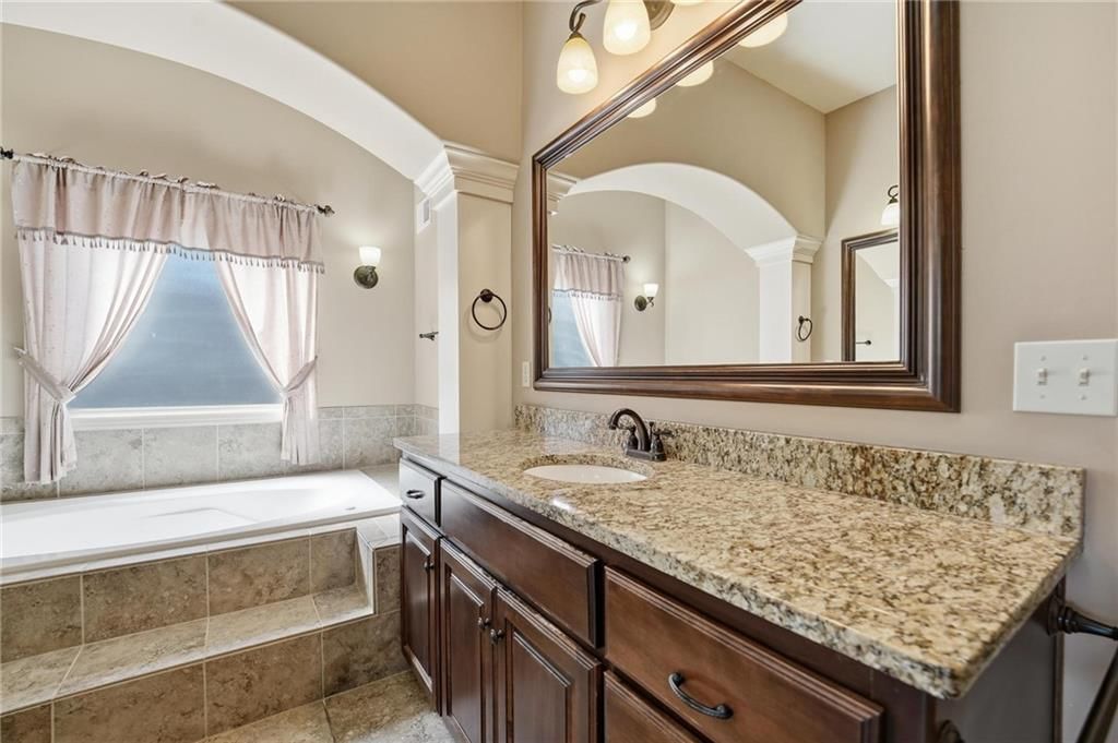 16533 Hardy Street — photo 39