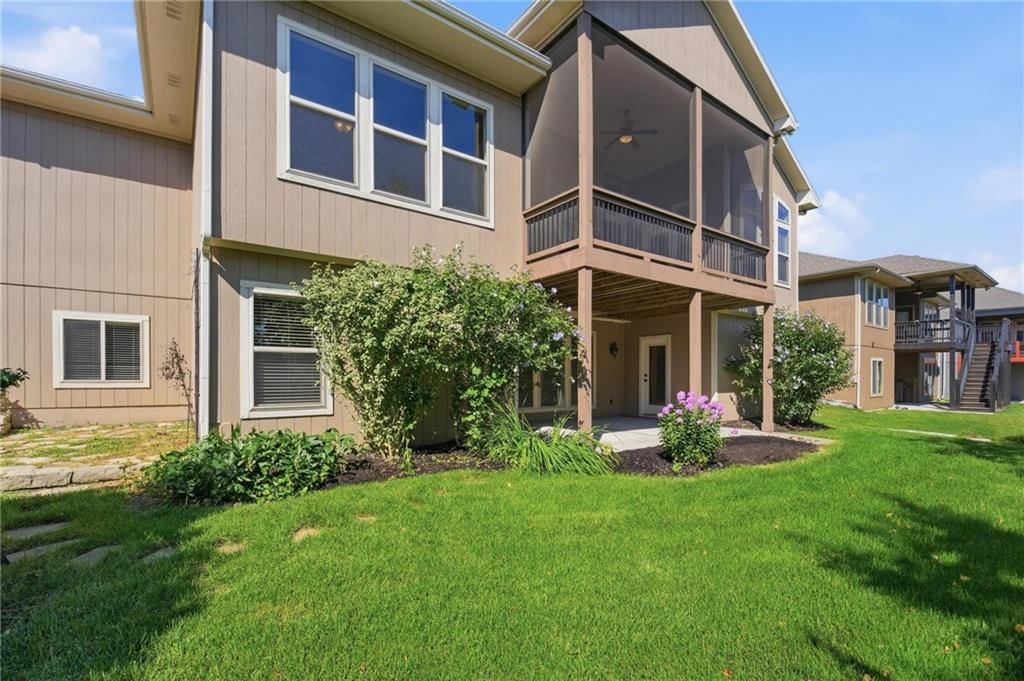 16533 Hardy Street — photo 63