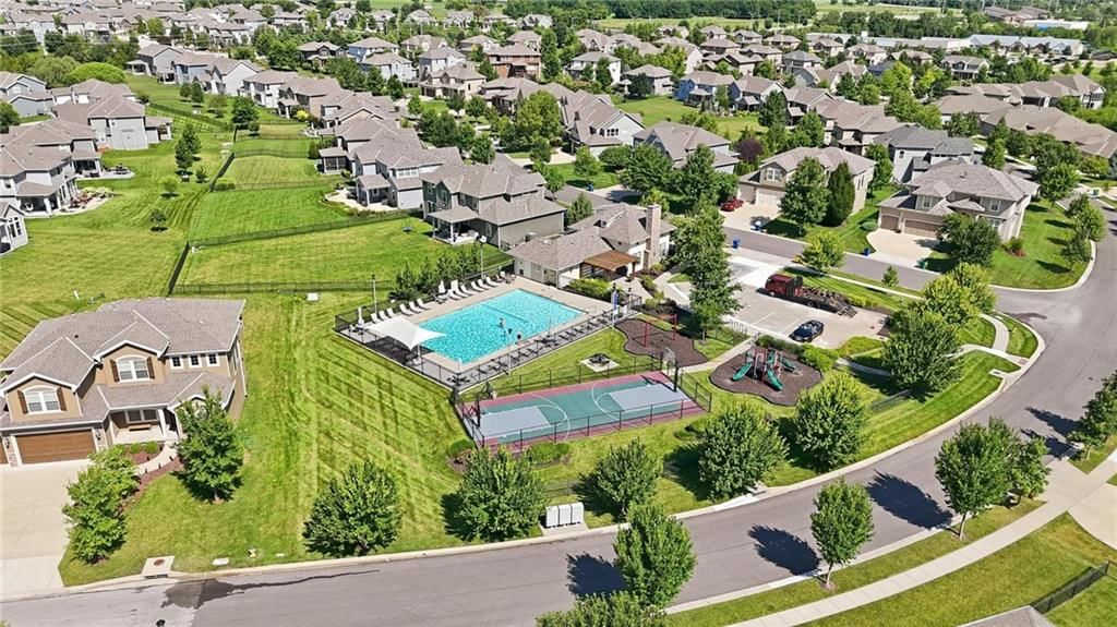 16533 Hardy Street — photo 69