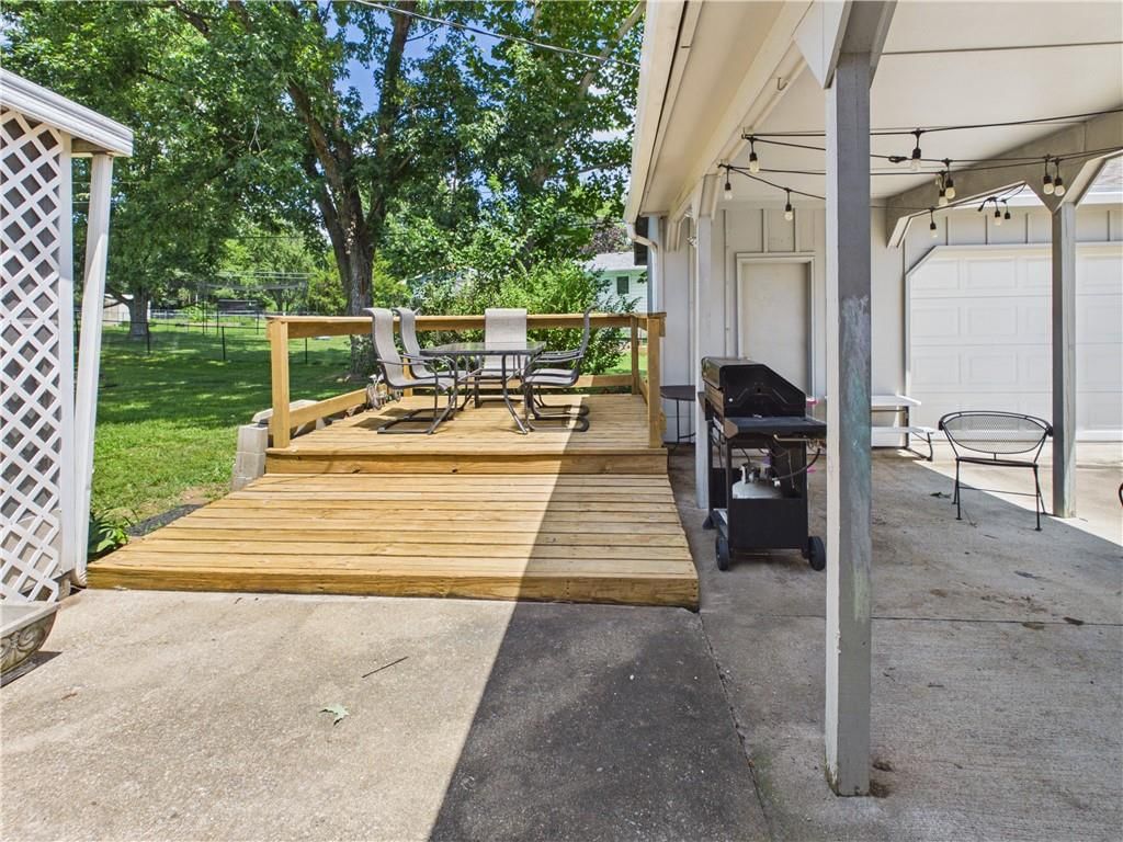 922 Ridge Drive — photo 40