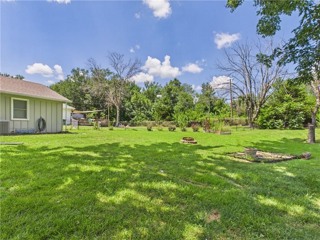 922 Ridge Drive — photo 43