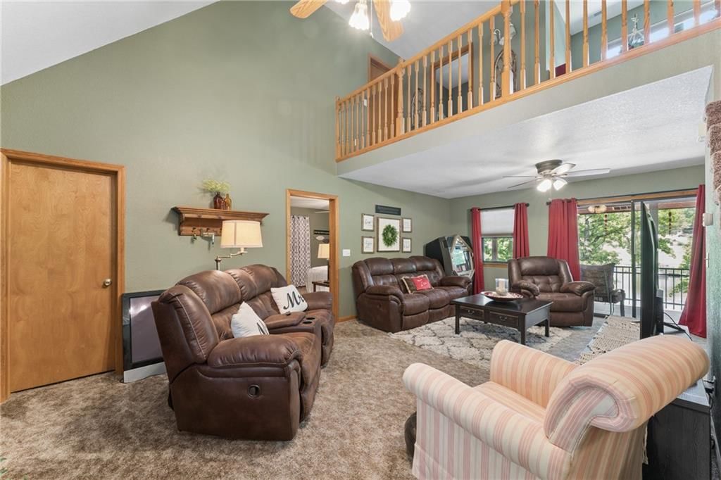 23069 Peppermint Drive — photo 9