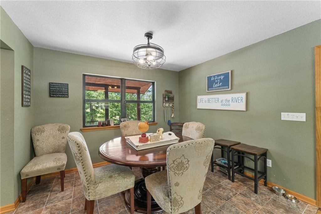 23069 Peppermint Drive — photo 18