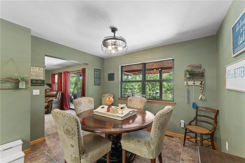 23069 Peppermint Drive — photo 19