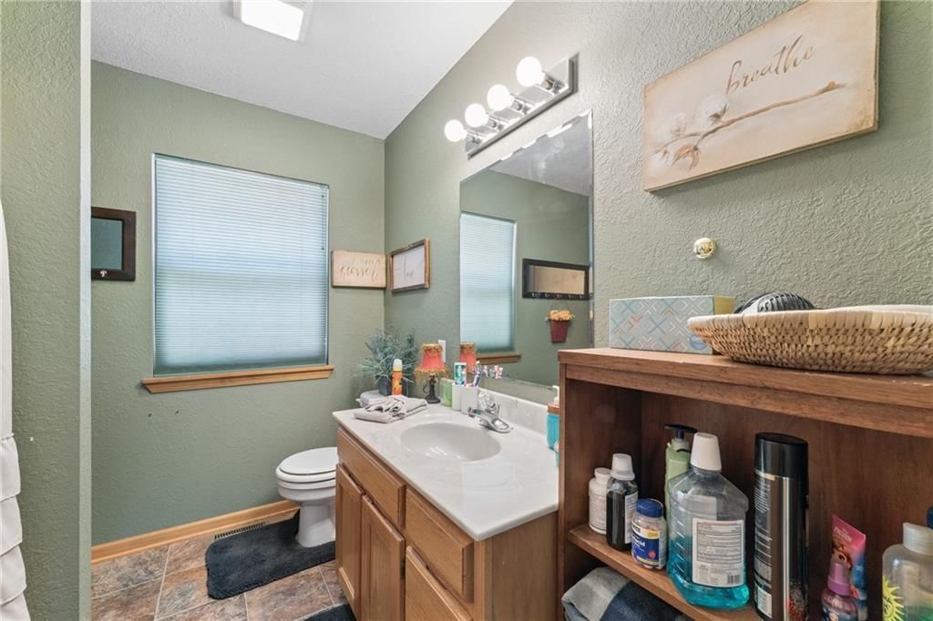 23069 Peppermint Drive — photo 24