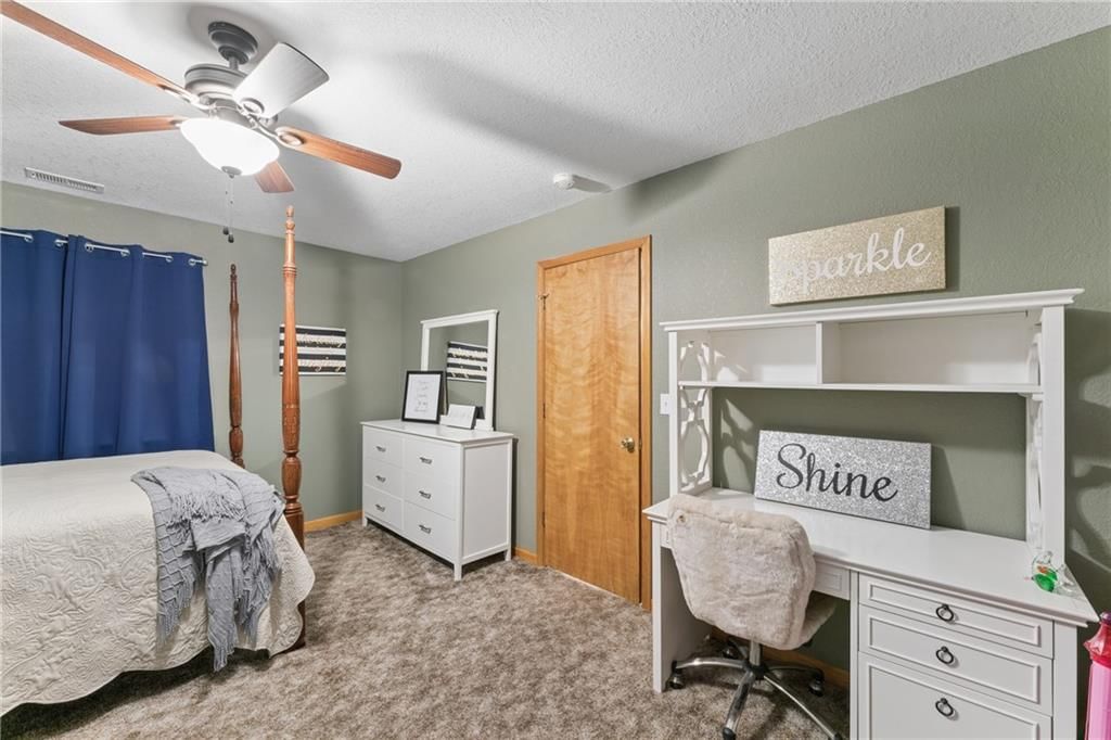 23069 Peppermint Drive — photo 33