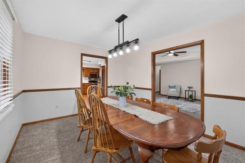 1006 N King Avenue — photo 18