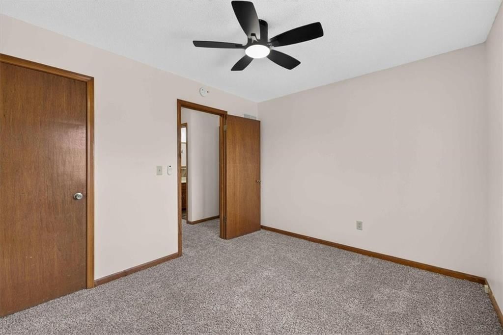 1006 N King Avenue — photo 35