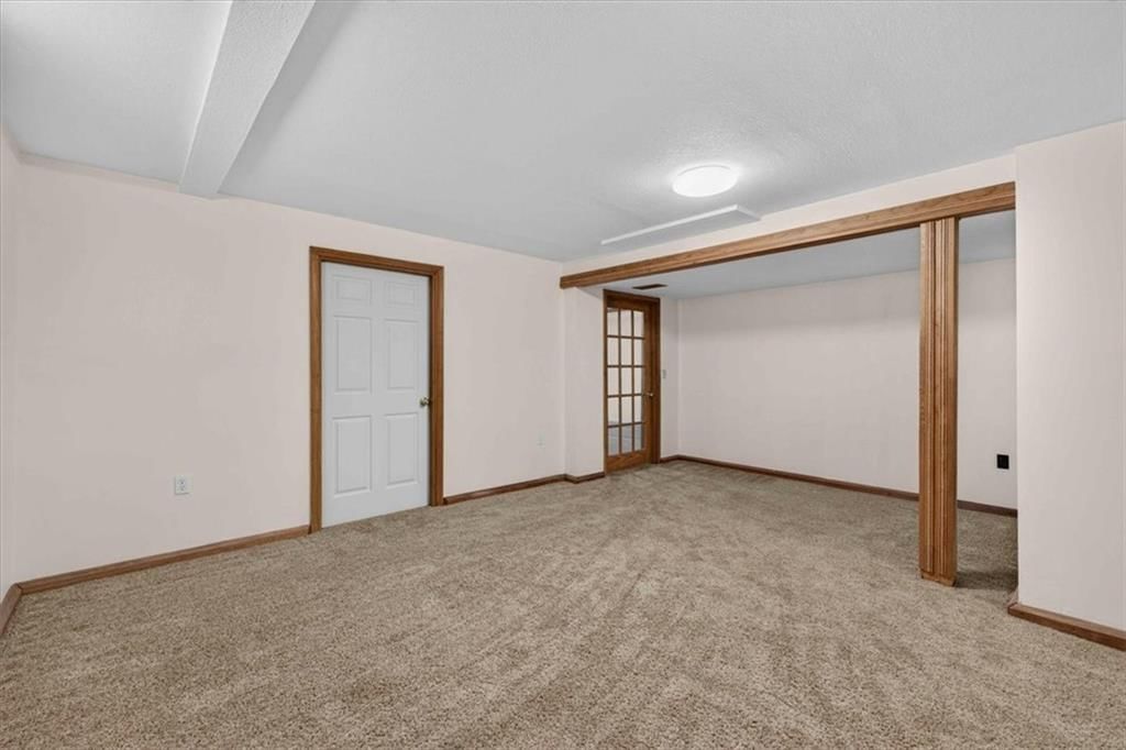 1006 N King Avenue — photo 42