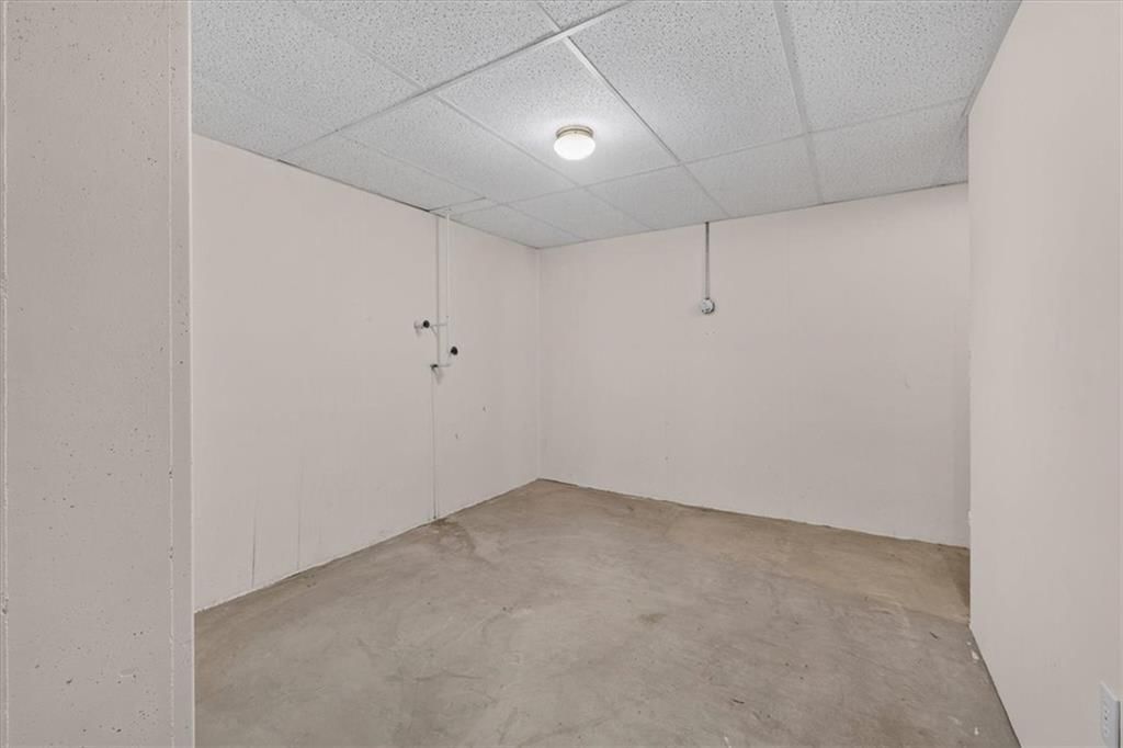 1006 N King Avenue — photo 46