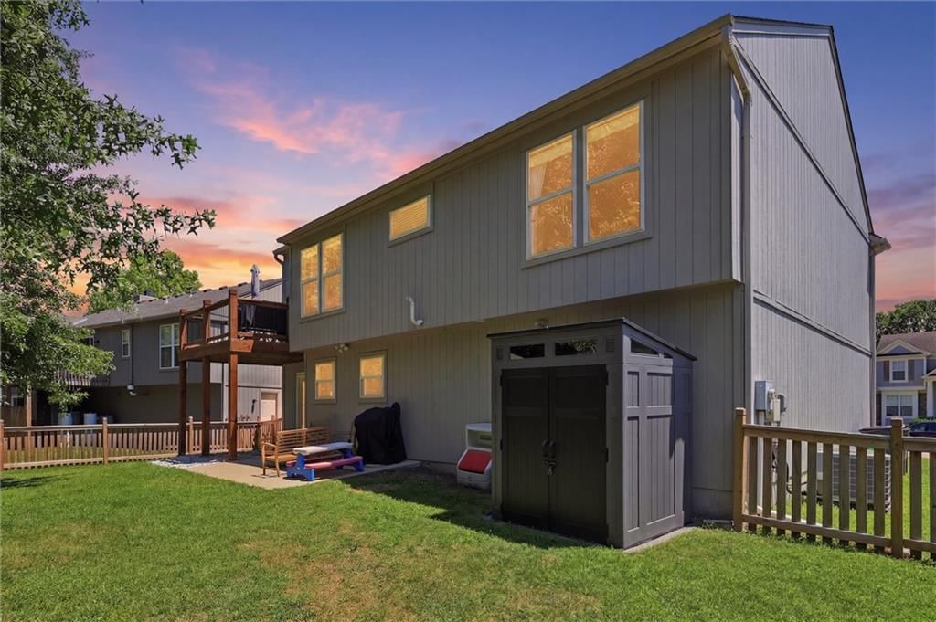 15152 W 157th Terrace — photo 33