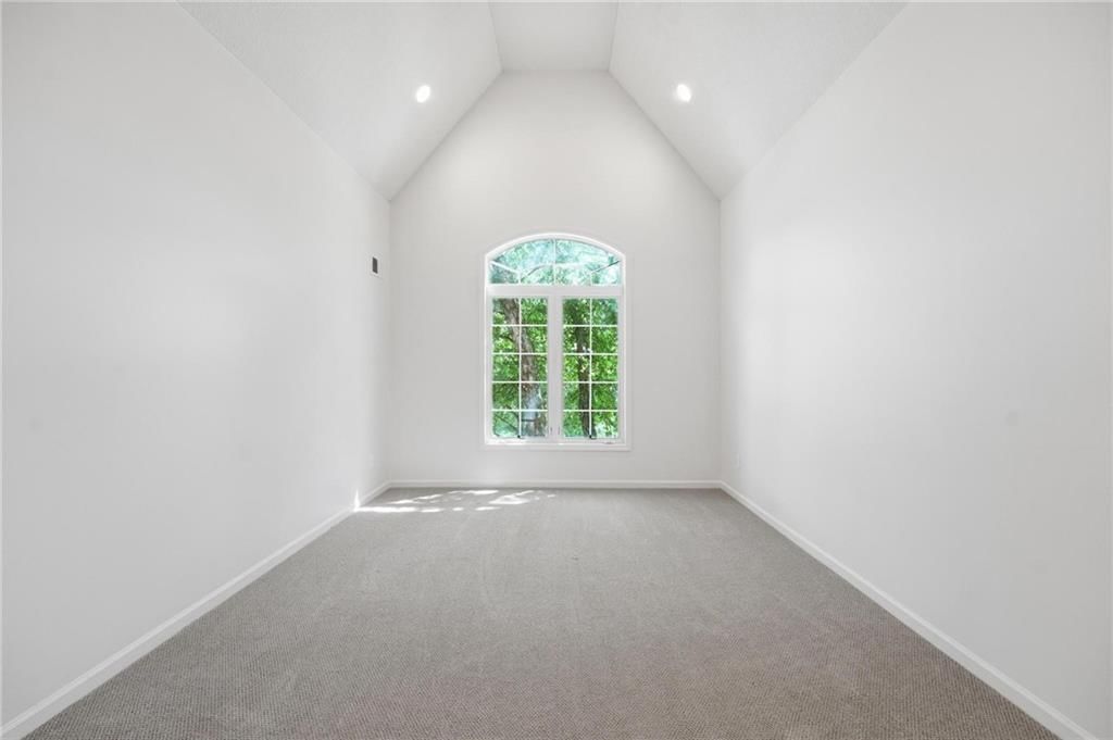 2634 SW Wintervalley Drive — photo 56