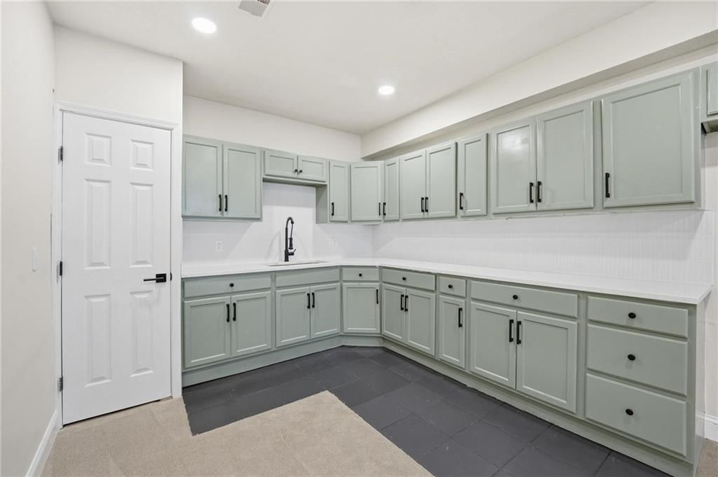 2634 SW Wintervalley Drive — photo 80