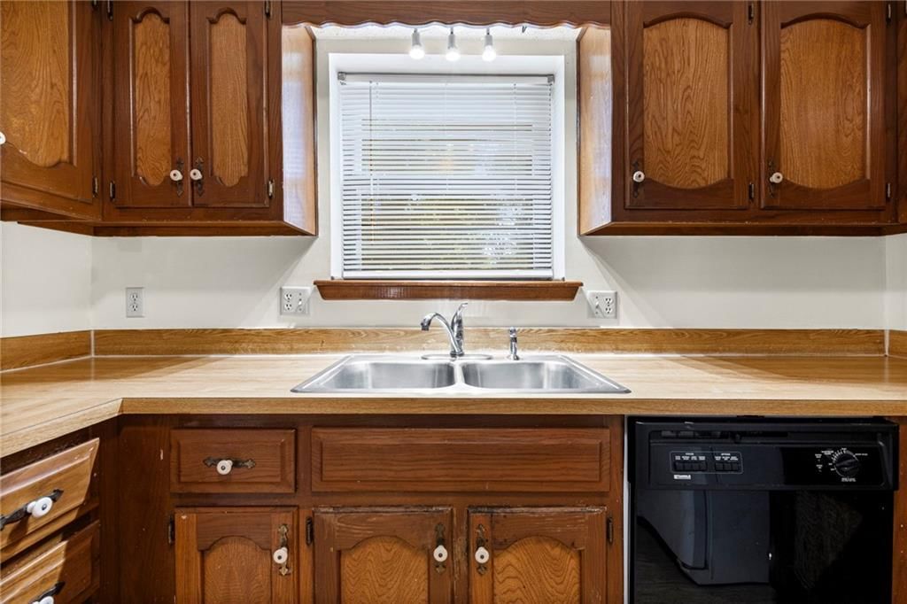 15016 W 150TH Street — photo 13