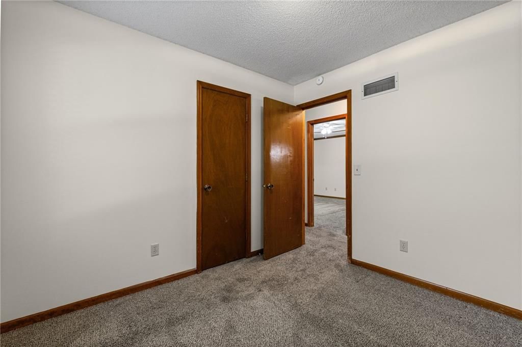 15016 W 150TH Street — photo 17