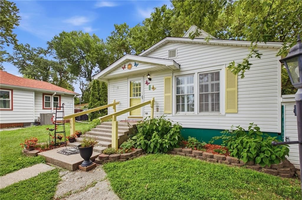 309 E Kansas Avenue — photo 3
