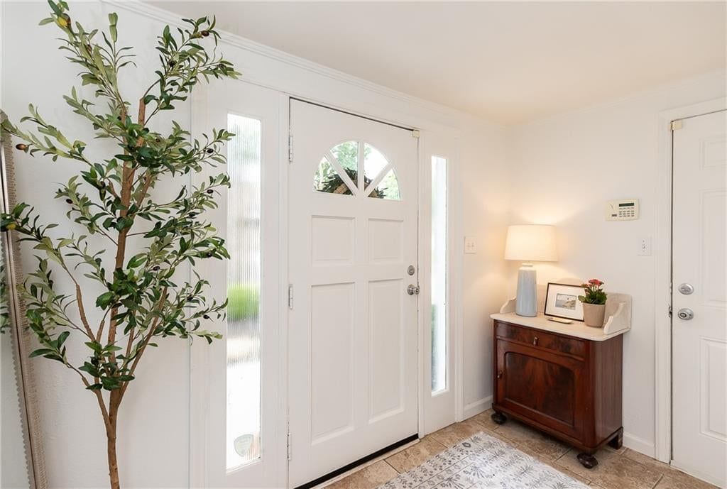 6318 W 54th Street — photo 3