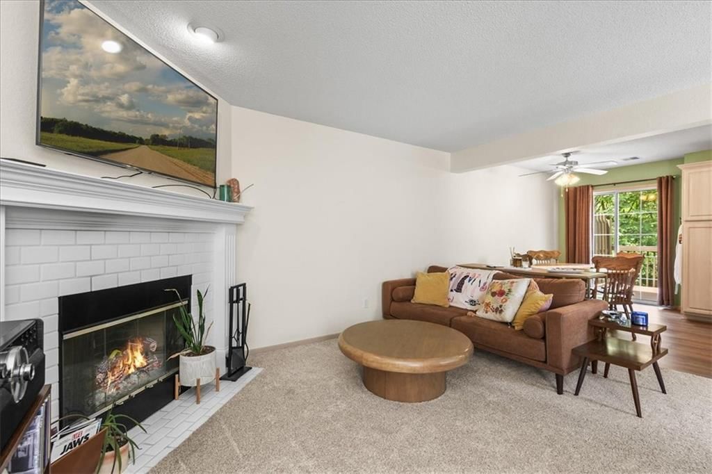 1219 NW Hidden Ridge Circle — photo 5