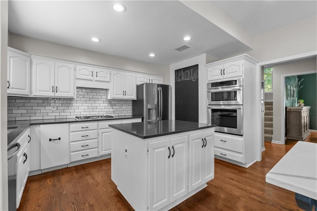 3552 W 129th Terrace — photo 13