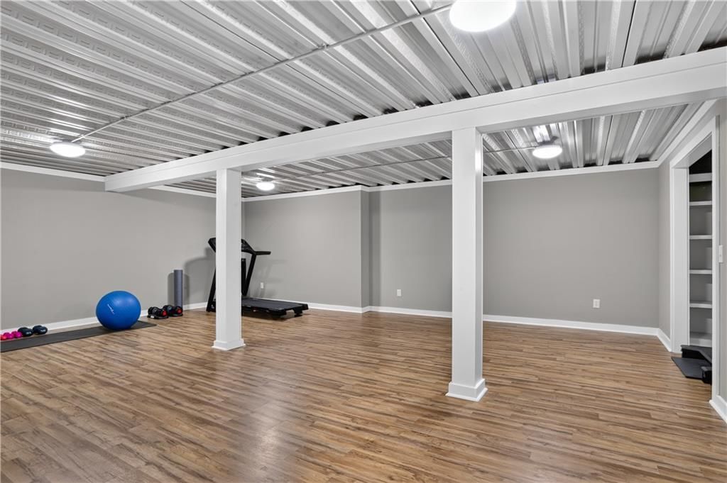 9220 N Dawn Avenue — photo 40
