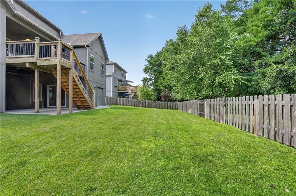 9220 N Dawn Avenue — photo 43