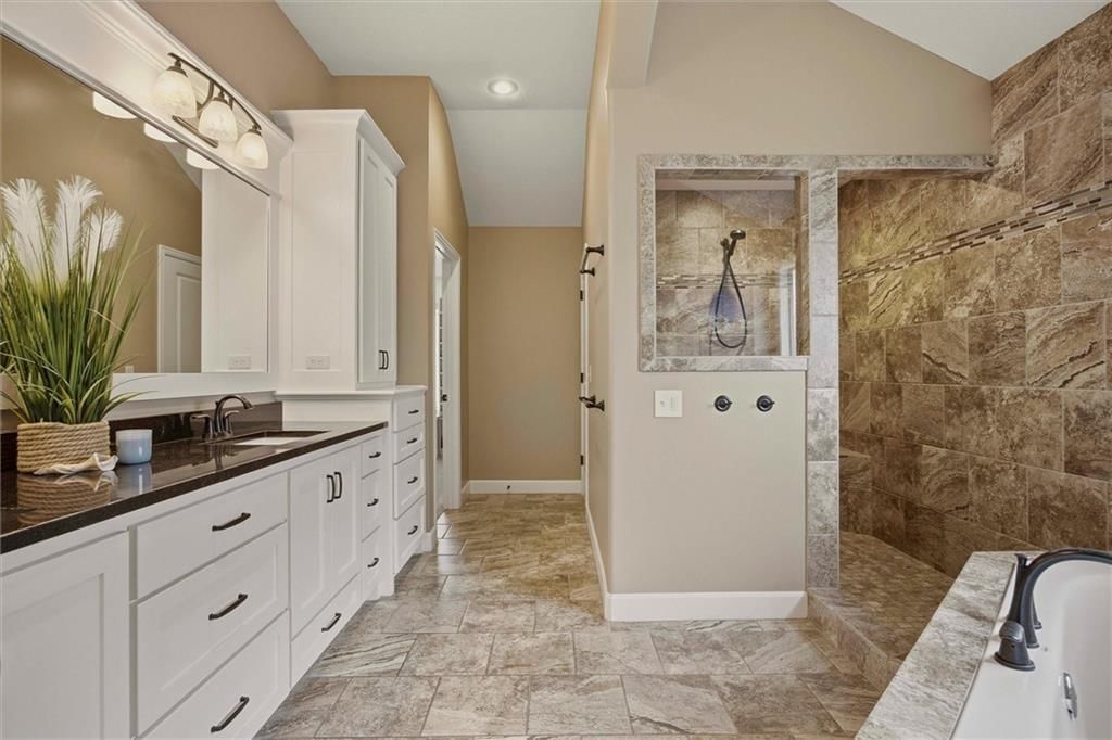 20308 W 79 Terrace — photo 26