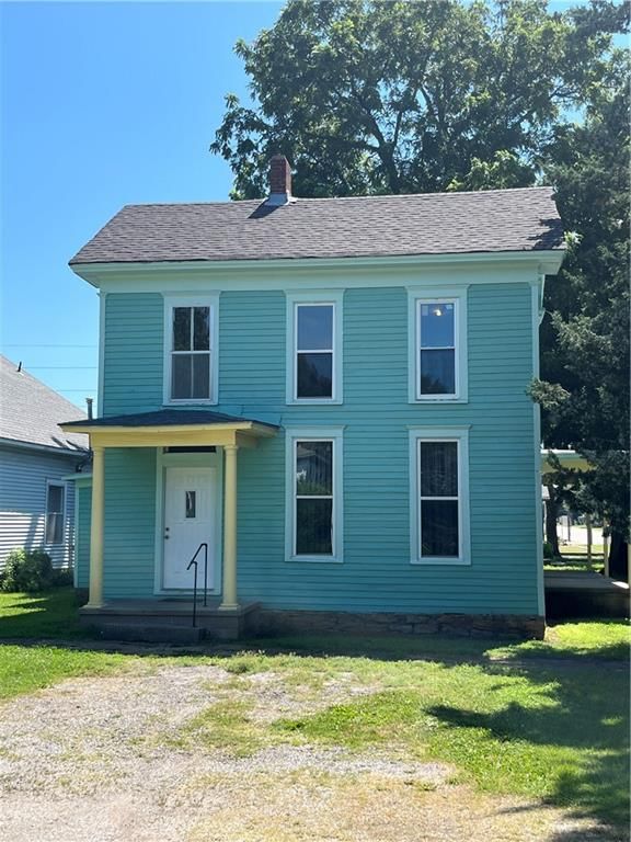 522 Illinois Street, Oswego, KS